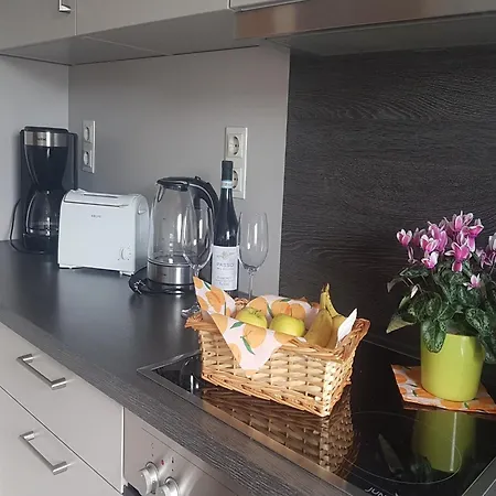 Gemuetliche Fuer 4 Personen